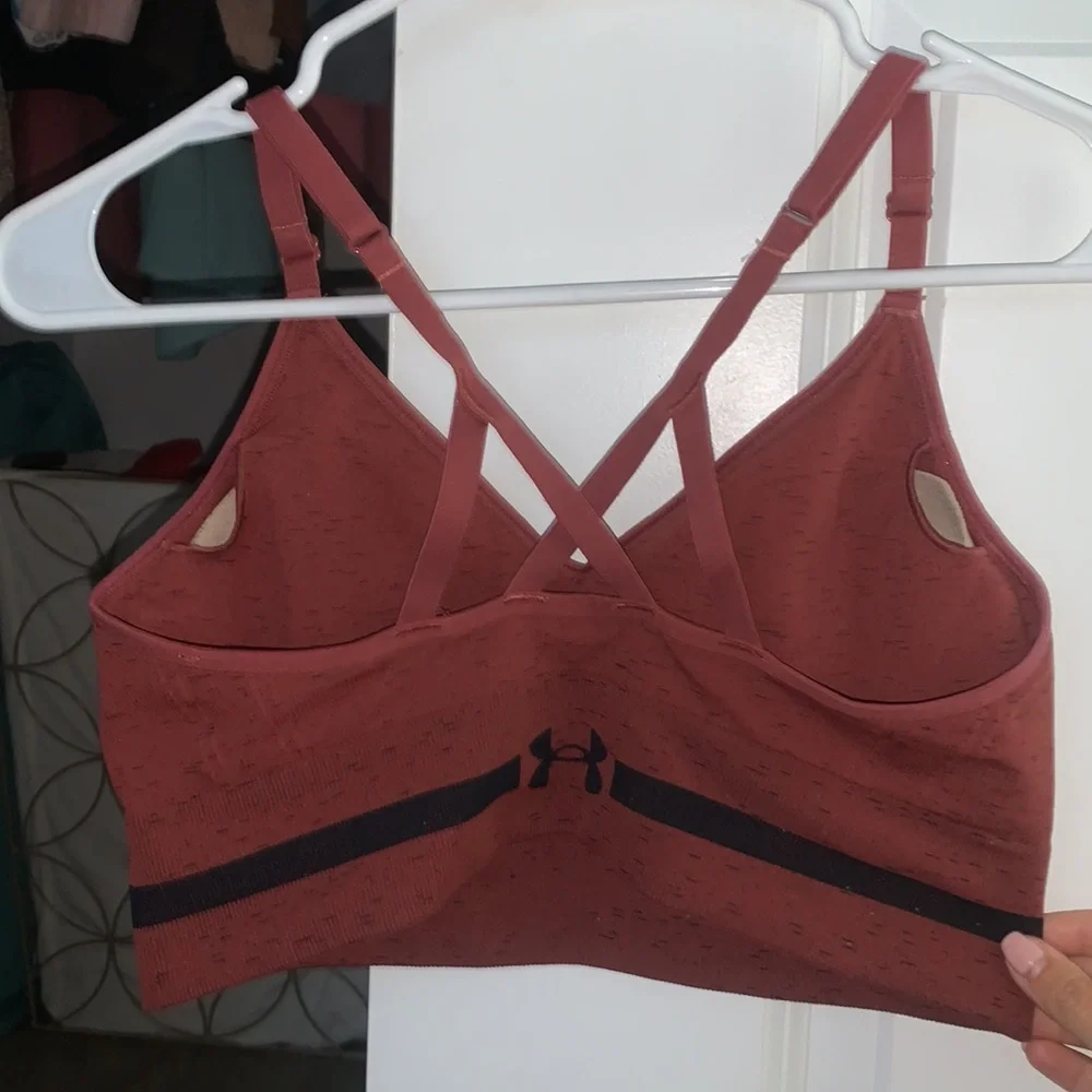 Under Armour Bra- Maroon- Sz. M - Picture 3 of 4